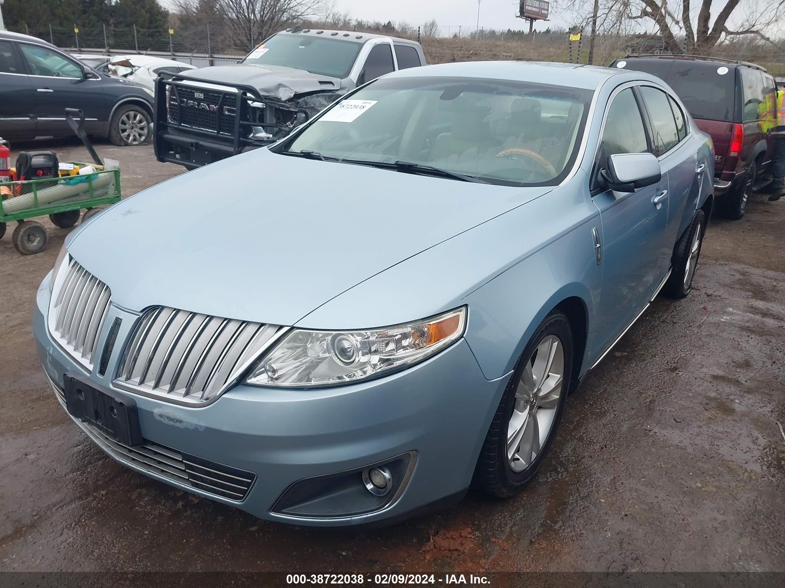 Photo 1 VIN: 1LNHM93R19G600614 - LINCOLN MKS 