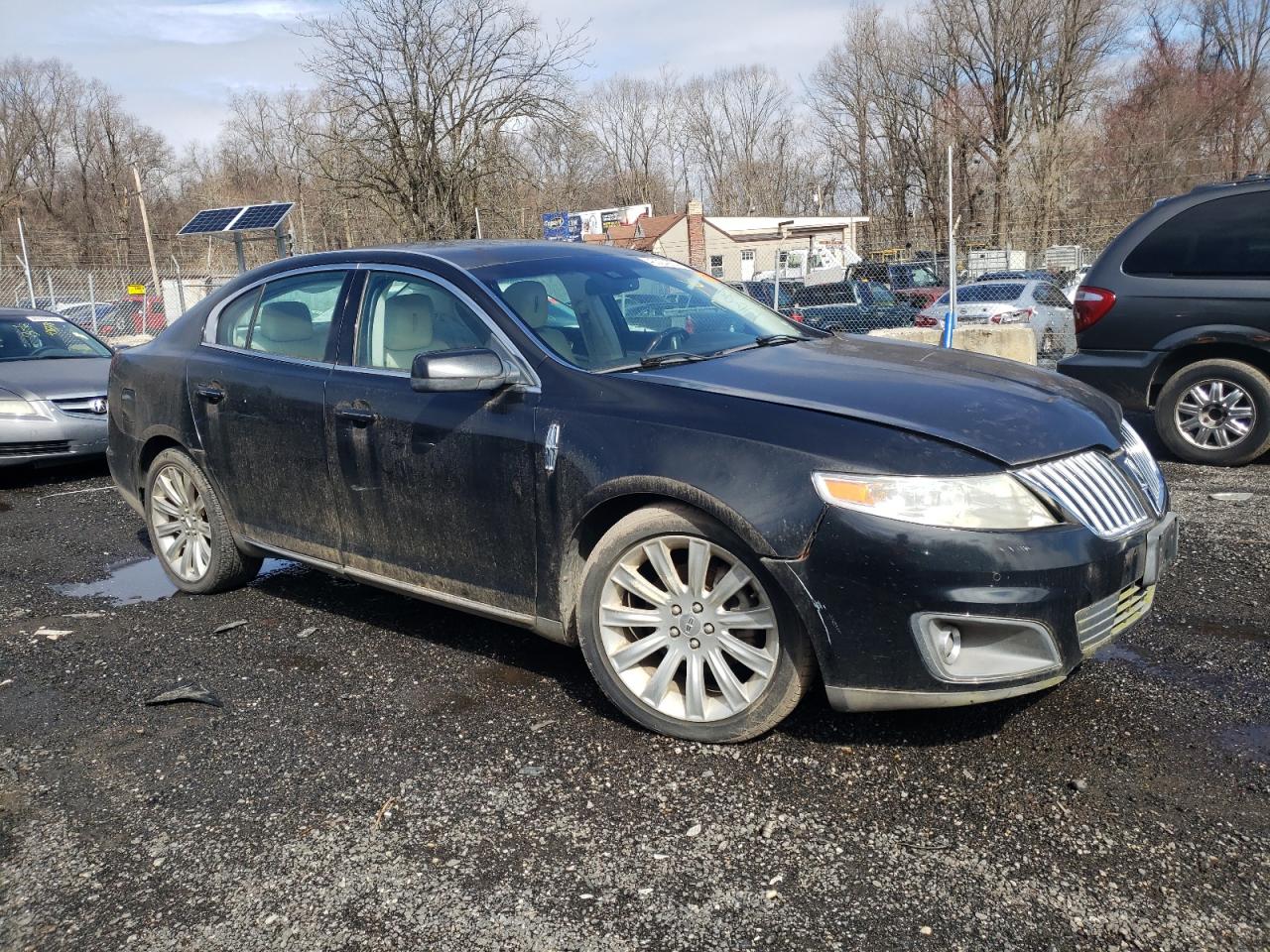 Photo 3 VIN: 1LNHM93R49G611736 - LINCOLN MKS 