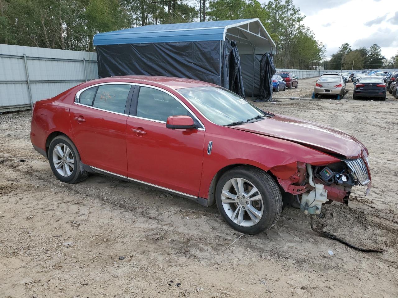 Photo 3 VIN: 1LNHM93R79G611388 - LINCOLN MKS 