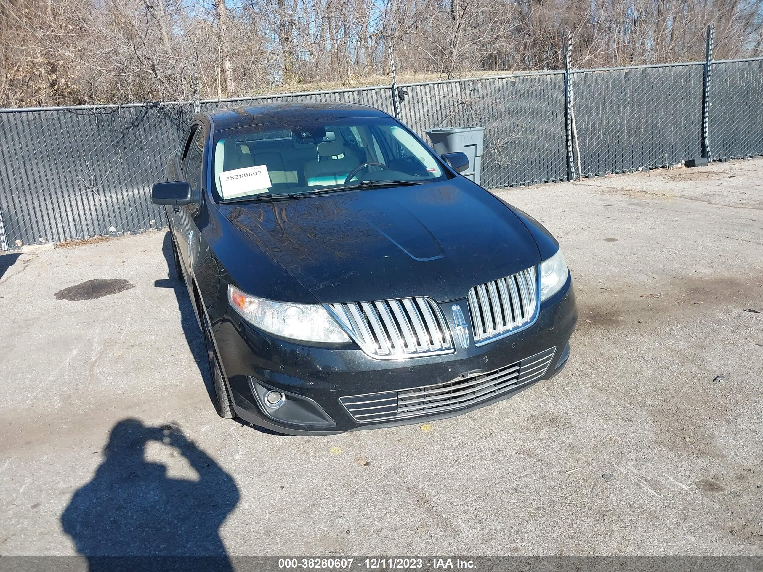 Photo 5 VIN: 1LNHM93R89G612243 - LINCOLN MKS 