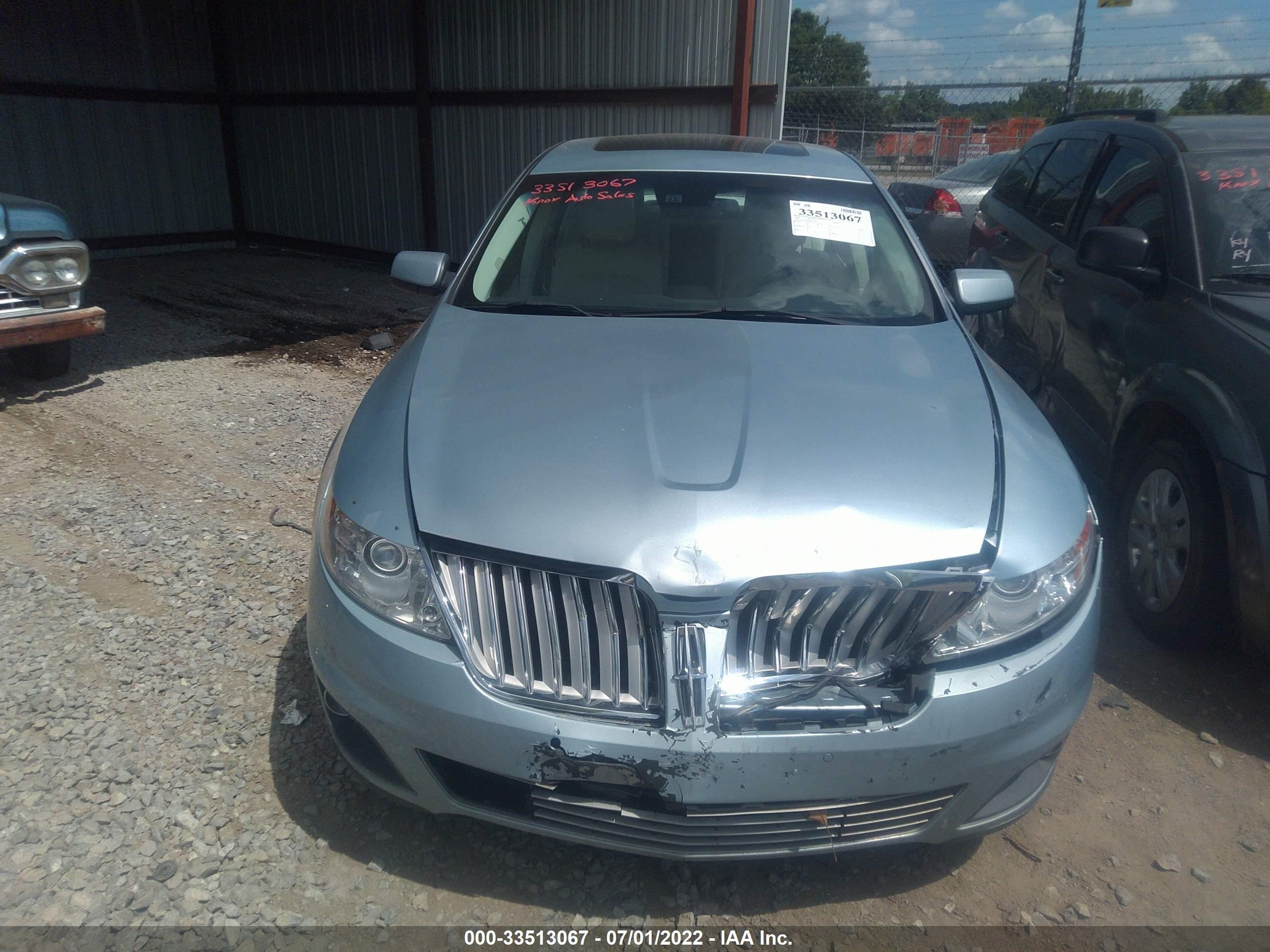 Photo 5 VIN: 1LNHM93R99G613403 - LINCOLN MKS 