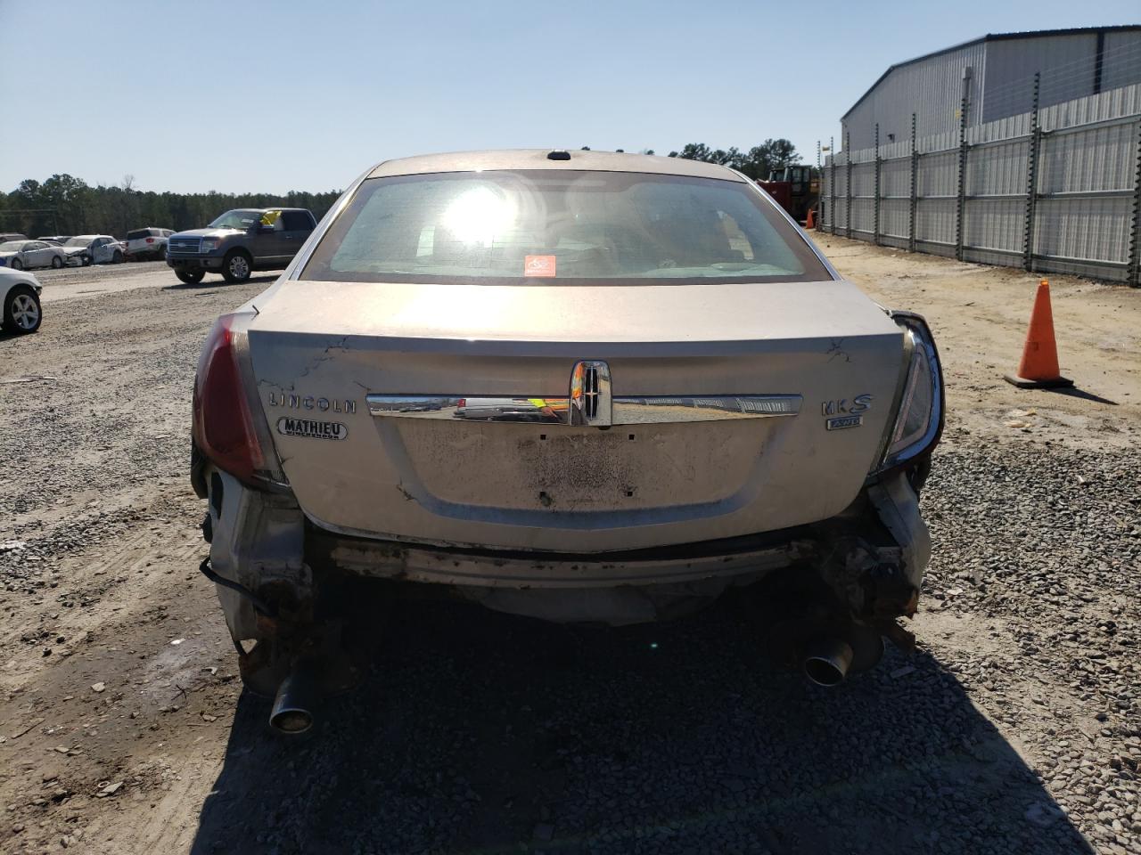 Photo 5 VIN: 1LNHM94R19G618125 - LINCOLN MKS 