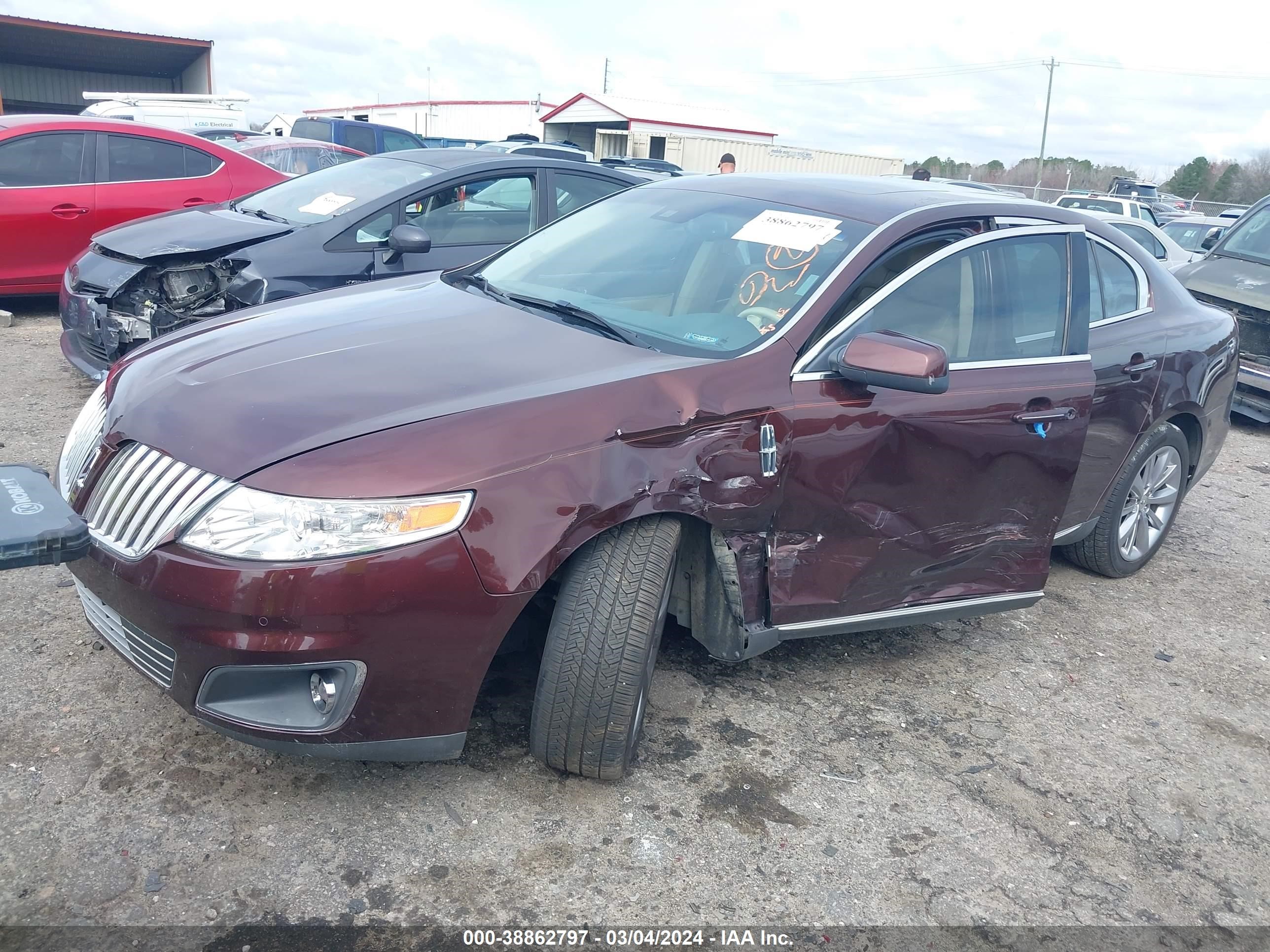 Photo 1 VIN: 1LNHM94R29G625567 - LINCOLN MKS 