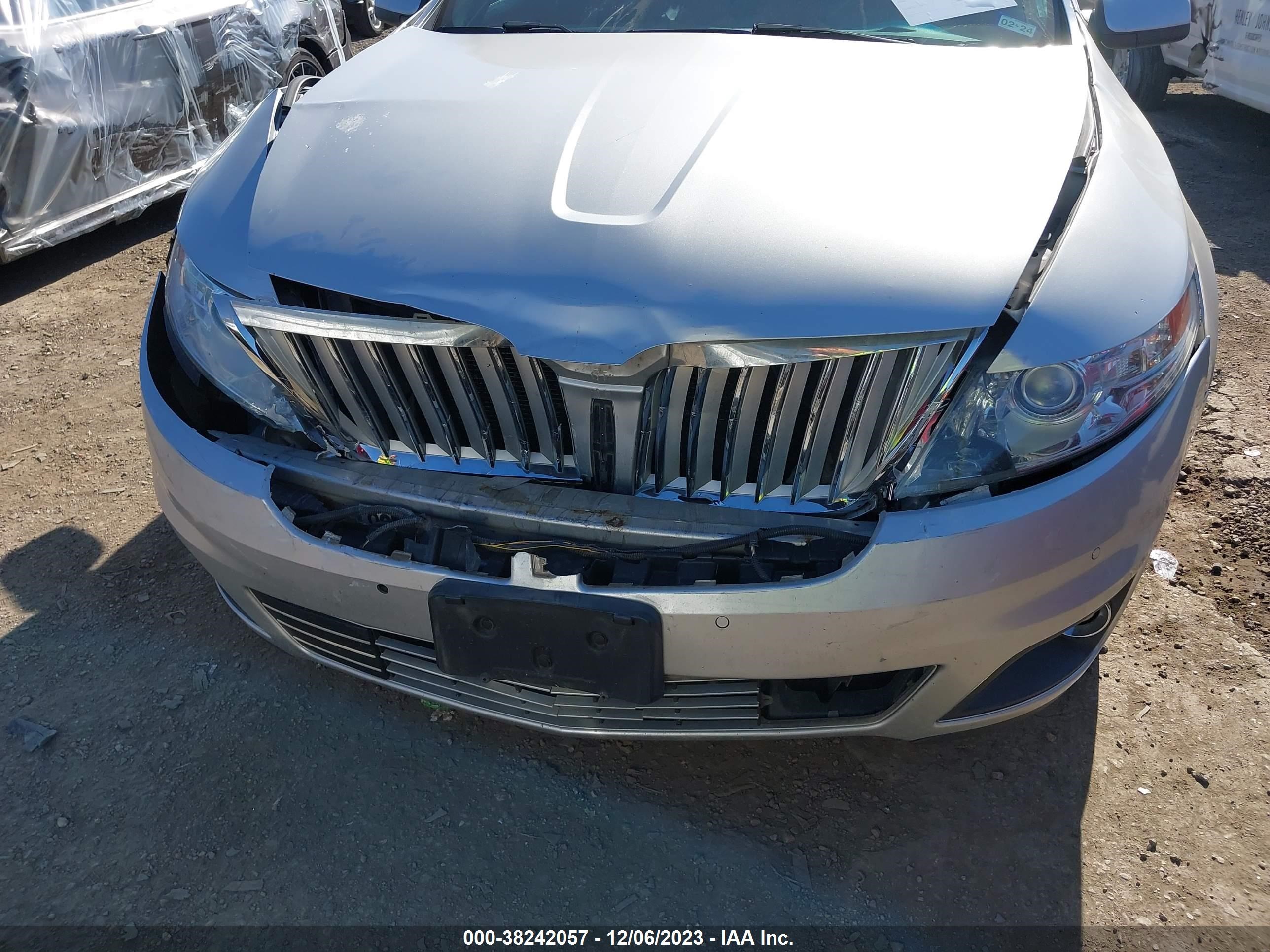 Photo 5 VIN: 1LNHM94R49G604347 - LINCOLN MKS 