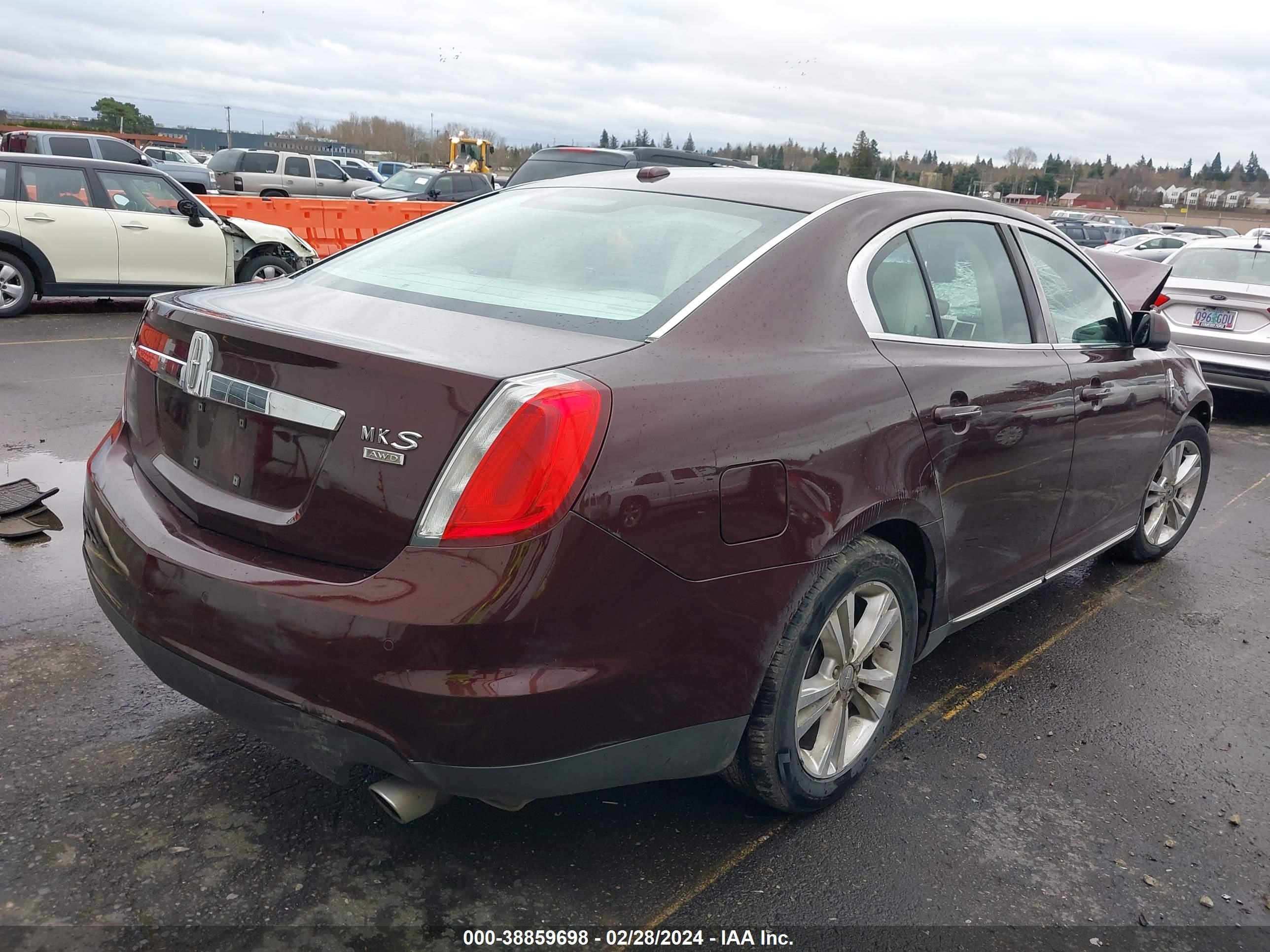 Photo 3 VIN: 1LNHM94R59G624848 - LINCOLN MKS 