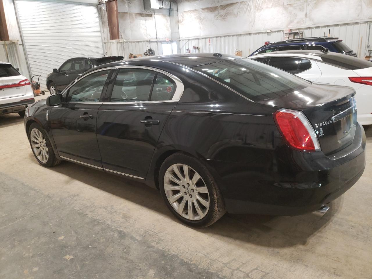 Photo 1 VIN: 1LNHM94R79G612006 - LINCOLN MKS 