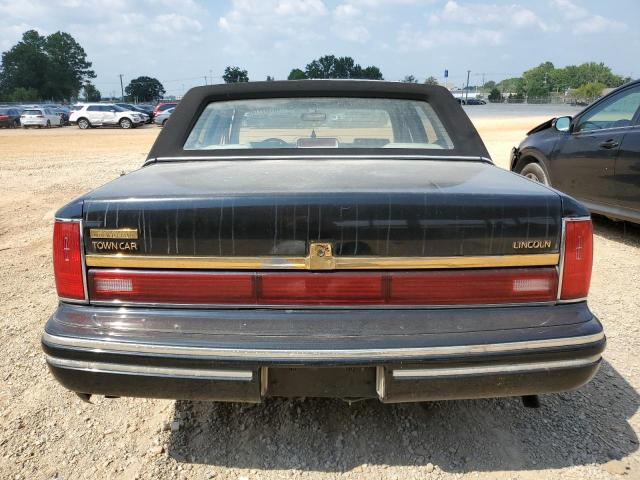 Photo 5 VIN: 1LNLM81W0NY617776 - LINCOLN TOWN CAR E 