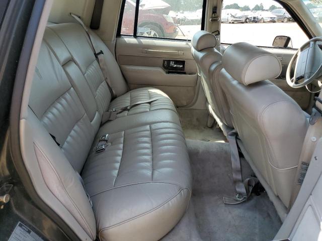 Photo 9 VIN: 1LNLM81W0NY617776 - LINCOLN TOWN CAR E 