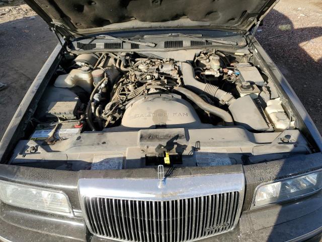 Photo 10 VIN: 1LNLM81W1VY665934 - LINCOLN TOWN CAR E 