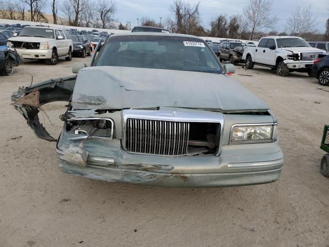 Photo 4 VIN: 1LNLM81W2SY663234 - LINCOLN TOWNCAR 