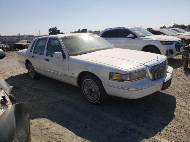 Photo 3 VIN: 1LNLM81W2SY767013 - LINCOLN TOWN CAR E 