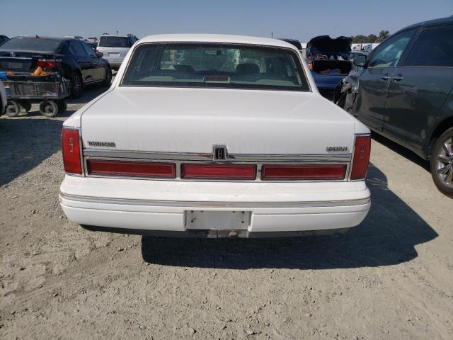 Photo 5 VIN: 1LNLM81W2SY767013 - LINCOLN TOWN CAR E 