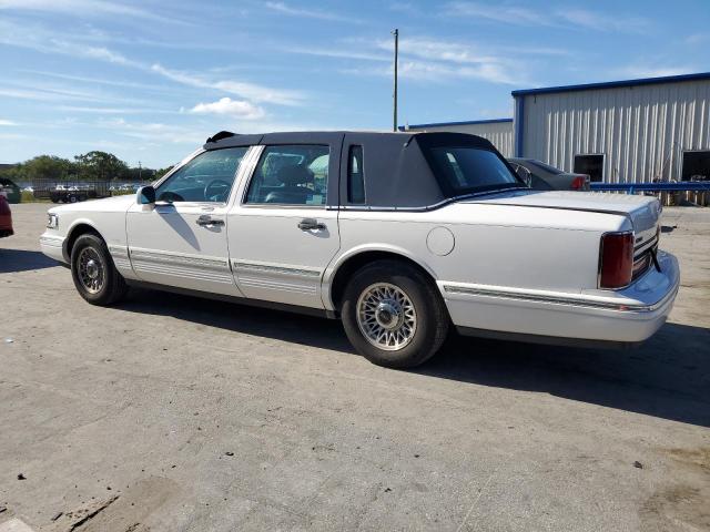 Photo 1 VIN: 1LNLM81W2VY649130 - LINCOLN TOWNCAR 