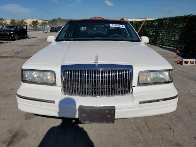 Photo 4 VIN: 1LNLM81W2VY649130 - LINCOLN TOWNCAR 