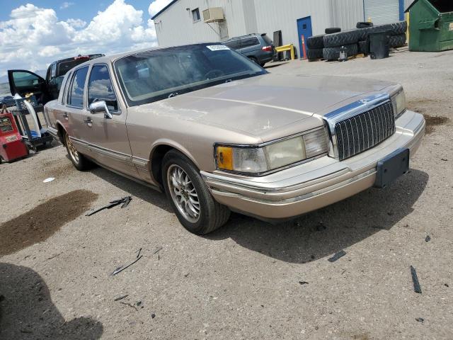 Photo 3 VIN: 1LNLM81W3PY664688 - LINCOLN TOWNCAR 