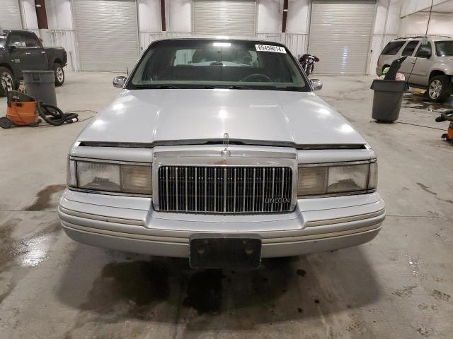 Photo 4 VIN: 1LNLM81W5RY673850 - LINCOLN TOWN CAR E 