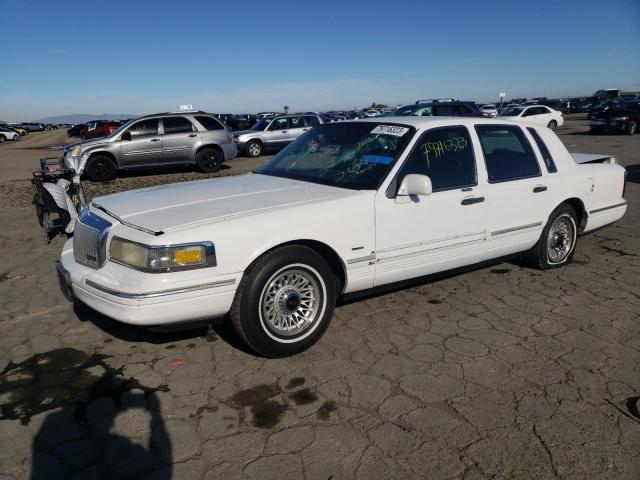 Photo 0 VIN: 1LNLM81W5SY630809 - LINCOLN TOWNCAR 