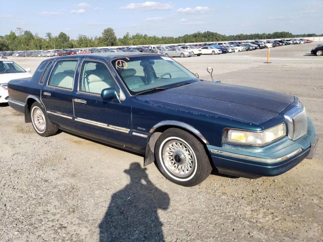 Photo 3 VIN: 1LNLM81W5VY675026 - LINCOLN TOWNCAR 