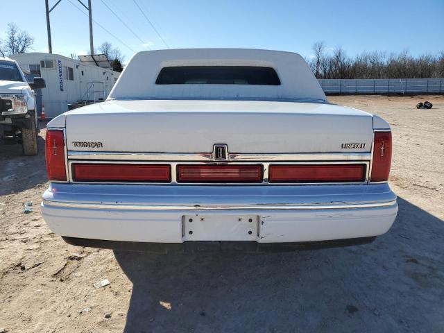 Photo 5 VIN: 1LNLM81W6TY679244 - LINCOLN TOWNCAR 