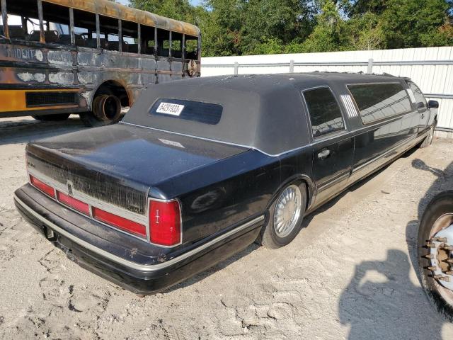 Photo 2 VIN: 1LNLM81W8VY634406 - LINCOLN TOWN CAR E 