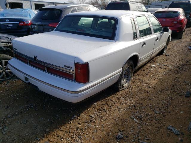 Photo 3 VIN: 1LNLM81W8VY685128 - LINCOLN TOWN CAR E 