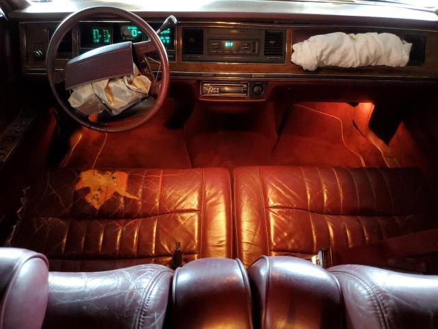 Photo 7 VIN: 1LNLM81W9RY755340 - LINCOLN TOWN CAR E 