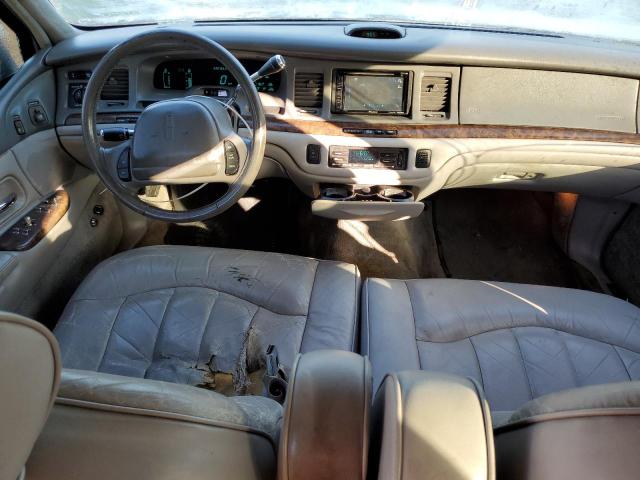 Photo 7 VIN: 1LNLM81WXVY715696 - LINCOLN TOWN CAR E 