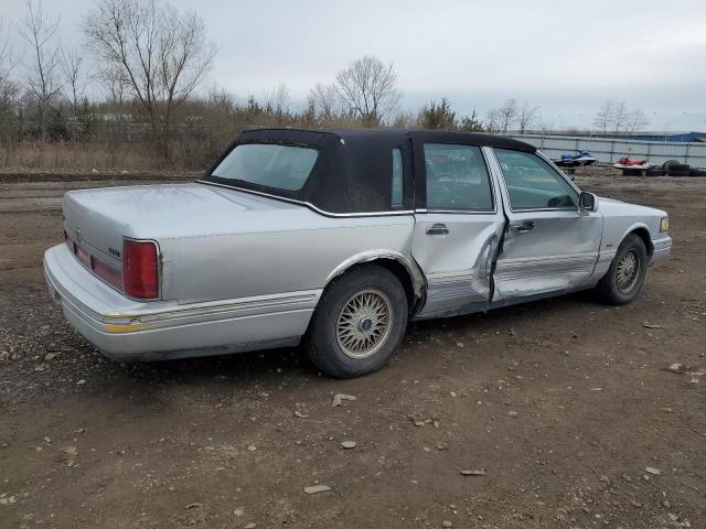 Photo 2 VIN: 1LNLM82W0SY631087 - LINCOLN TOWNCAR 