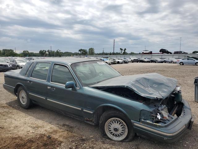 Photo 3 VIN: 1LNLM82W0TY667945 - LINCOLN TOWN CAR S 