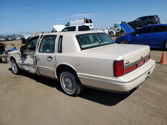 Photo 1 VIN: 1LNLM82W0VY704057 - LINCOLN TOWNCAR 