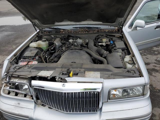 Photo 10 VIN: 1LNLM82W2VY664726 - LINCOLN TOWN CAR S 