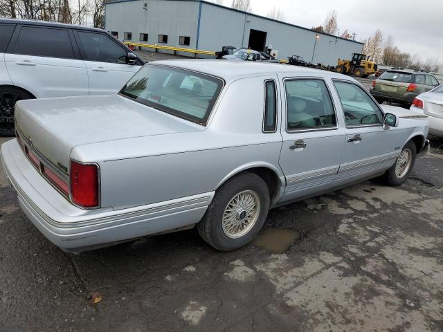 Photo 2 VIN: 1LNLM82W2VY664726 - LINCOLN TOWN CAR S 