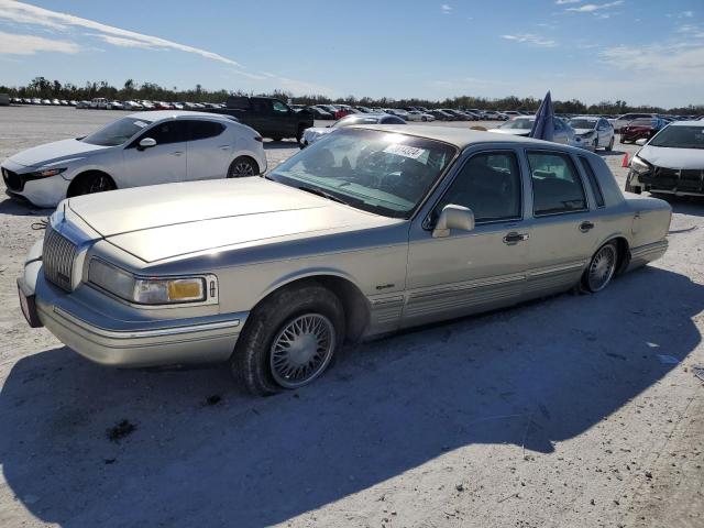 Photo 0 VIN: 1LNLM82W3VY730975 - LINCOLN TOWNCAR 