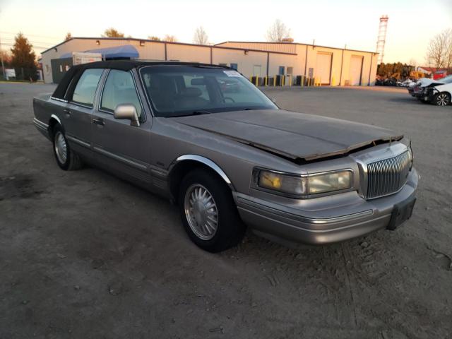 Photo 3 VIN: 1LNLM82W4SY702274 - LINCOLN TOWN CAR S 