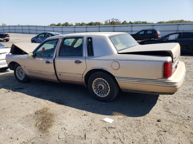 Photo 1 VIN: 1LNLM82W4TY685512 - LINCOLN TOWN CAR S 