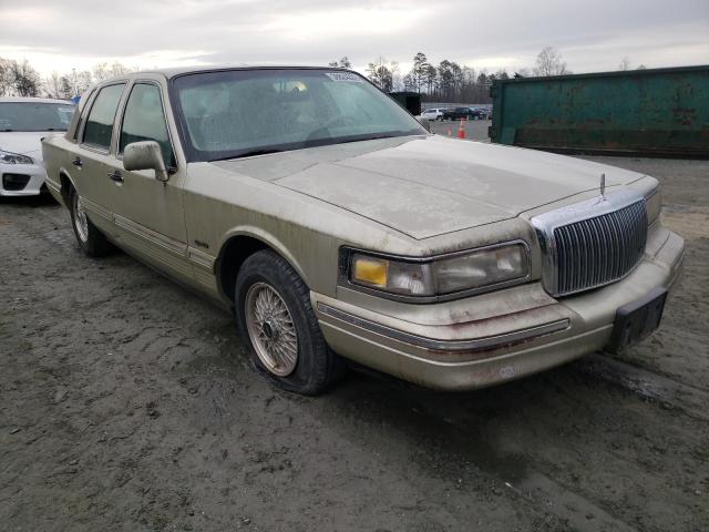 Photo 0 VIN: 1LNLM82W4VY694245 - LINCOLN TOWN CAR S 