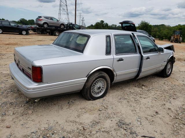 Photo 2 VIN: 1LNLM82W5SY632803 - LINCOLN TOWN CAR S 