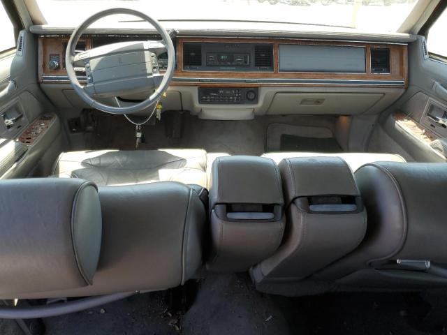 Photo 7 VIN: 1LNLM82W6RY770019 - LINCOLN TOWN CAR S 