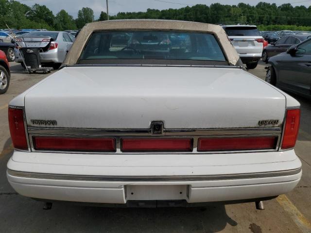 Photo 5 VIN: 1LNLM82W7VY740666 - LINCOLN TOWNCAR 