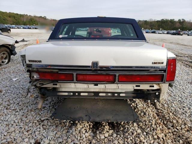 Photo 5 VIN: 1LNLM82W8TY687649 - LINCOLN TOWNCAR 