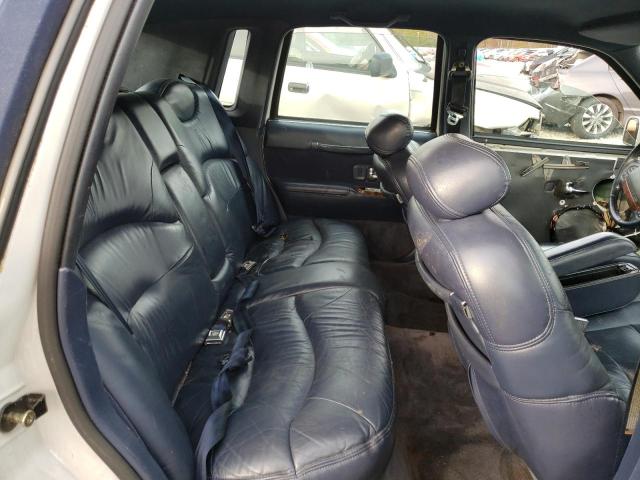 Photo 9 VIN: 1LNLM82W8TY687649 - LINCOLN TOWNCAR 