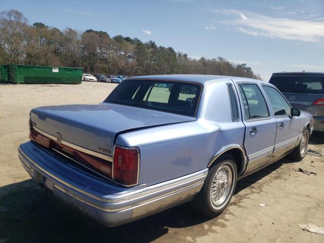 Photo 3 VIN: 1LNLM82W9RY715841 - LINCOLN TOWN CAR S 