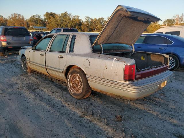 Photo 1 VIN: 1LNLM82WXRY695356 - LINCOLN TOWN CAR S 