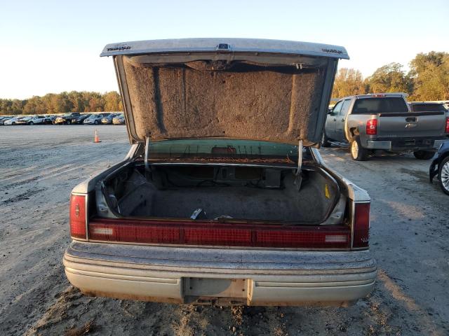 Photo 5 VIN: 1LNLM82WXRY695356 - LINCOLN TOWN CAR S 