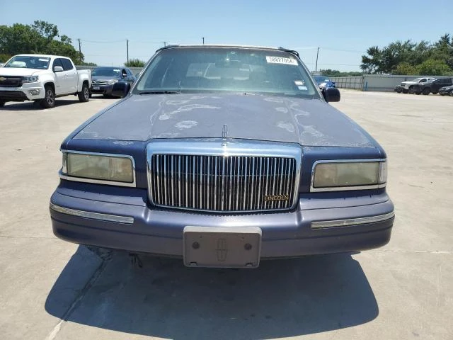 Photo 4 VIN: 1LNLM82WXSY700139 - LINCOLN TOWN CAR S 