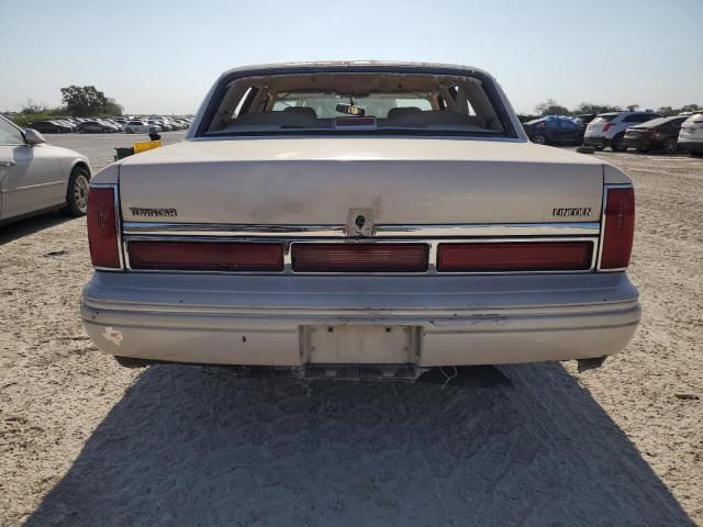 Photo 5 VIN: 1LNLM83W6VY604186 - LINCOLN TOWN CAR C 