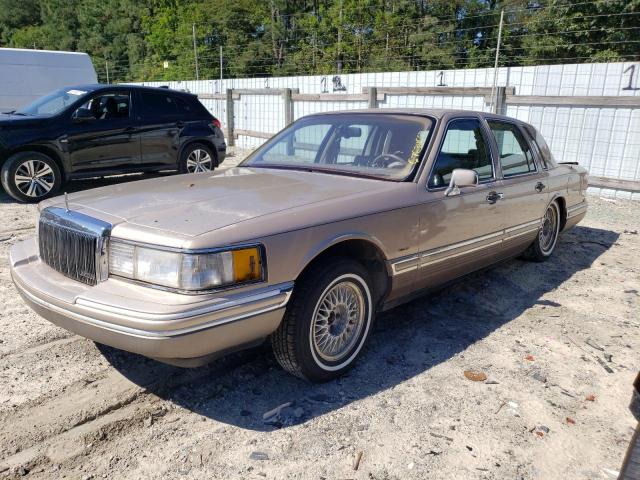 Photo 0 VIN: 1LNLM83WXNY680509 - LINCOLN TOWN CAR C 