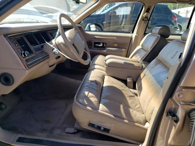 Photo 6 VIN: 1LNLM83WXNY680509 - LINCOLN TOWN CAR C 