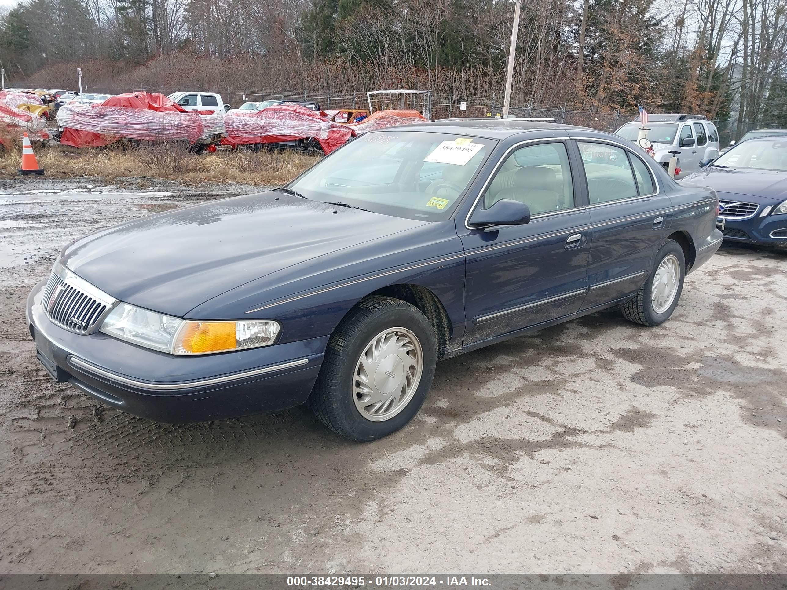 Photo 1 VIN: 1LNLM97V8VY610594 - LINCOLN CONTINENTAL 