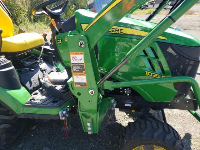 Photo 8 VIN: 1LV1025RCMM832018 - JOHN DEERE 1025R 